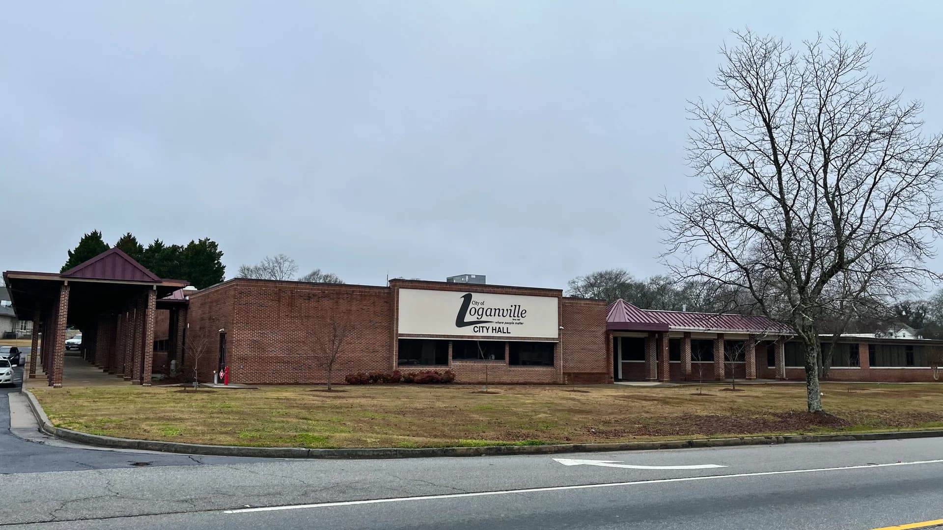 Loganville City Hall and its City of Loganville sign in Georgia.