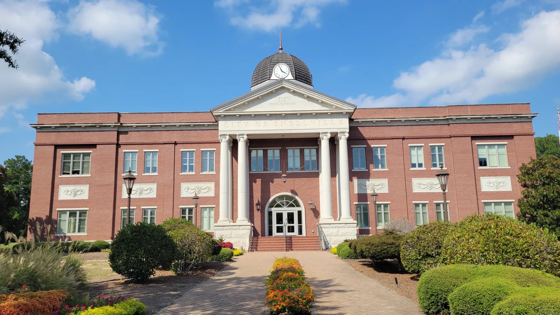 Snellville City Hall and landscaped civic grounds in Snellville, Georgia.